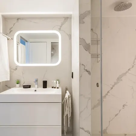 B4 Loft Duplex 175blo-paris Convention شقة *