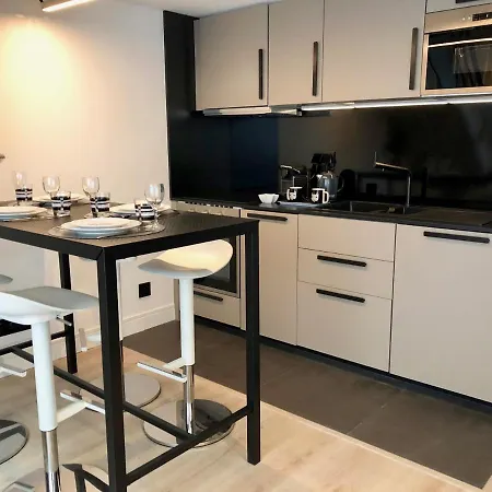 شقة B4 Loft Duplex 175blo-paris Convention